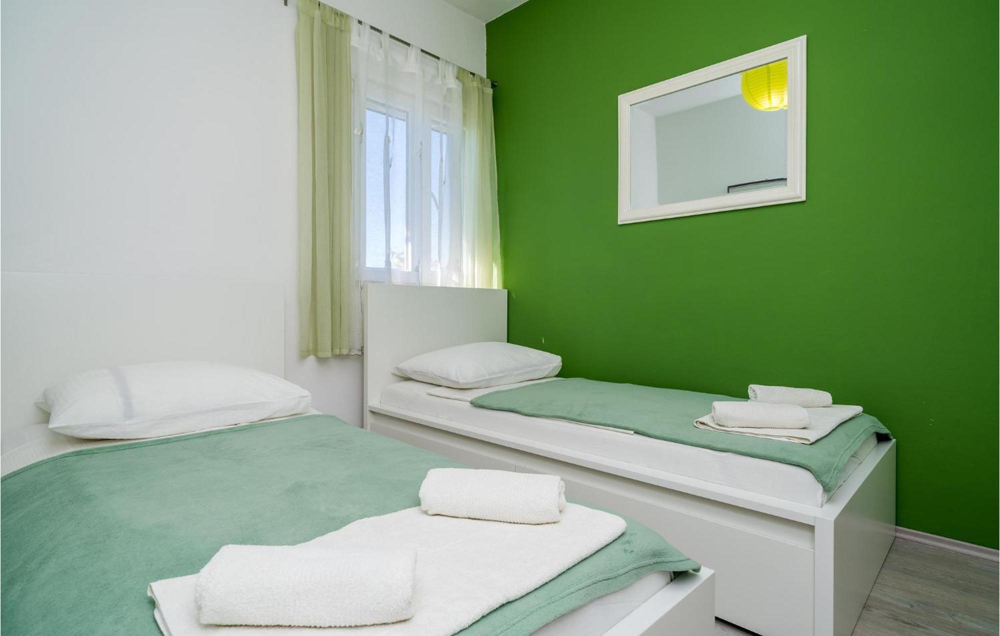 Cozy Apartment In Zaton Veliki With Kitchen Exteriör bild